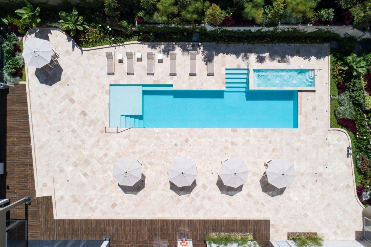 Holiday Inn - Quito Airport By Ihg Табабела Экстерьер фото Aerial view of the pool