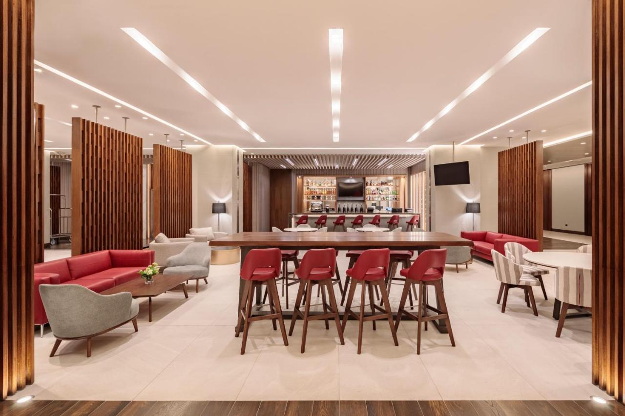 Holiday Inn - Quito Airport By Ihg Табабела Экстерьер фото The lounge at the airport